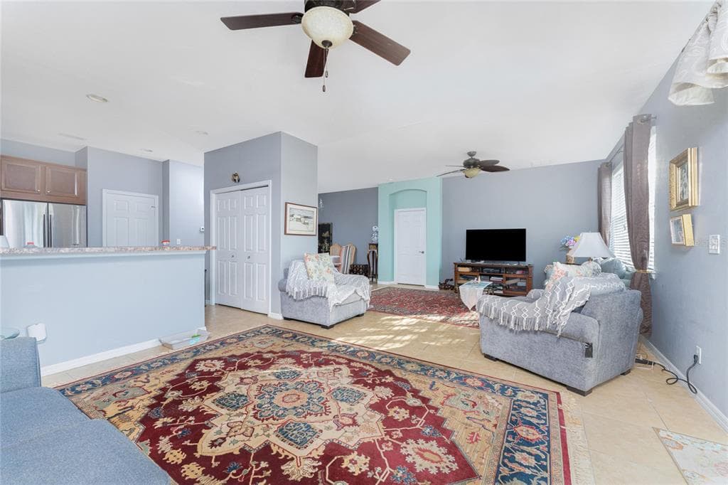 8624 LAKE FRONT COURT photo 15