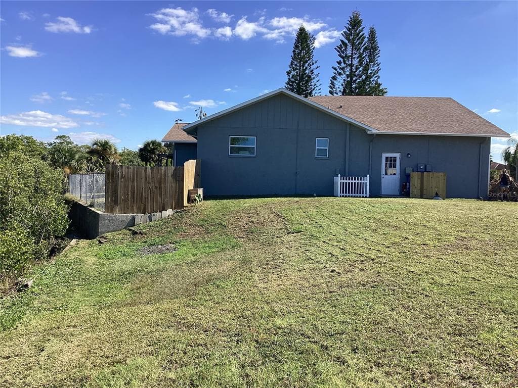 6426 DRAKE COURT photo 10