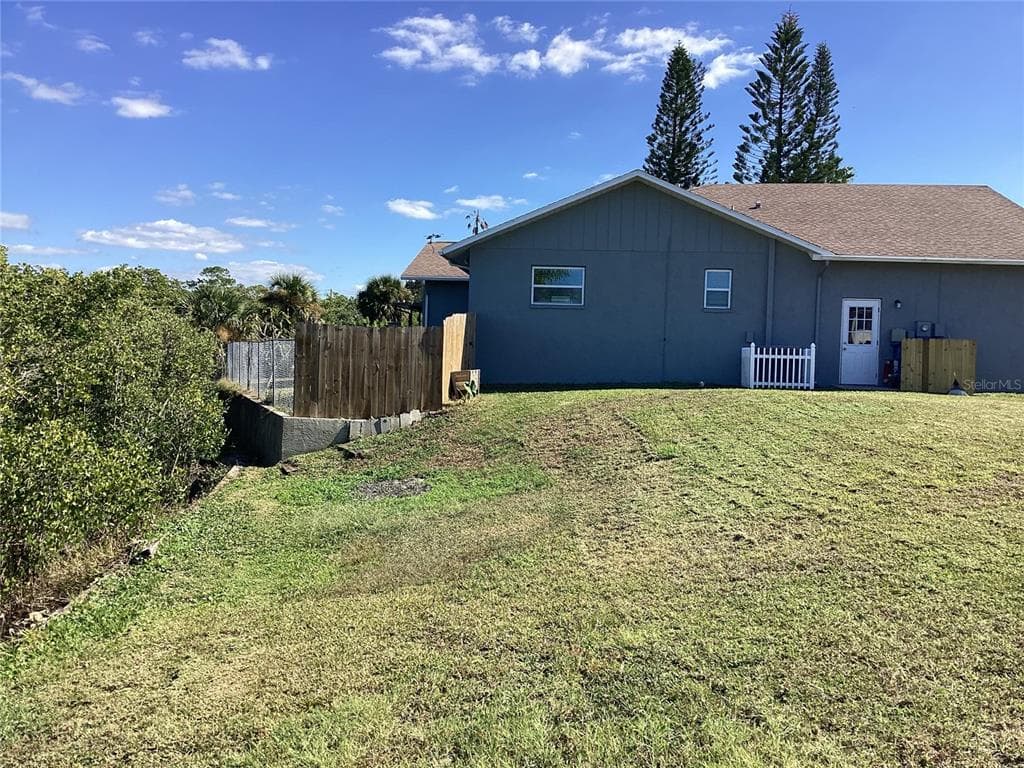 6426 DRAKE COURT photo 11
