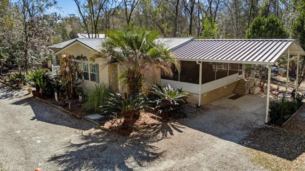 8321 HARDWOOD LANDING ROAD photo 2