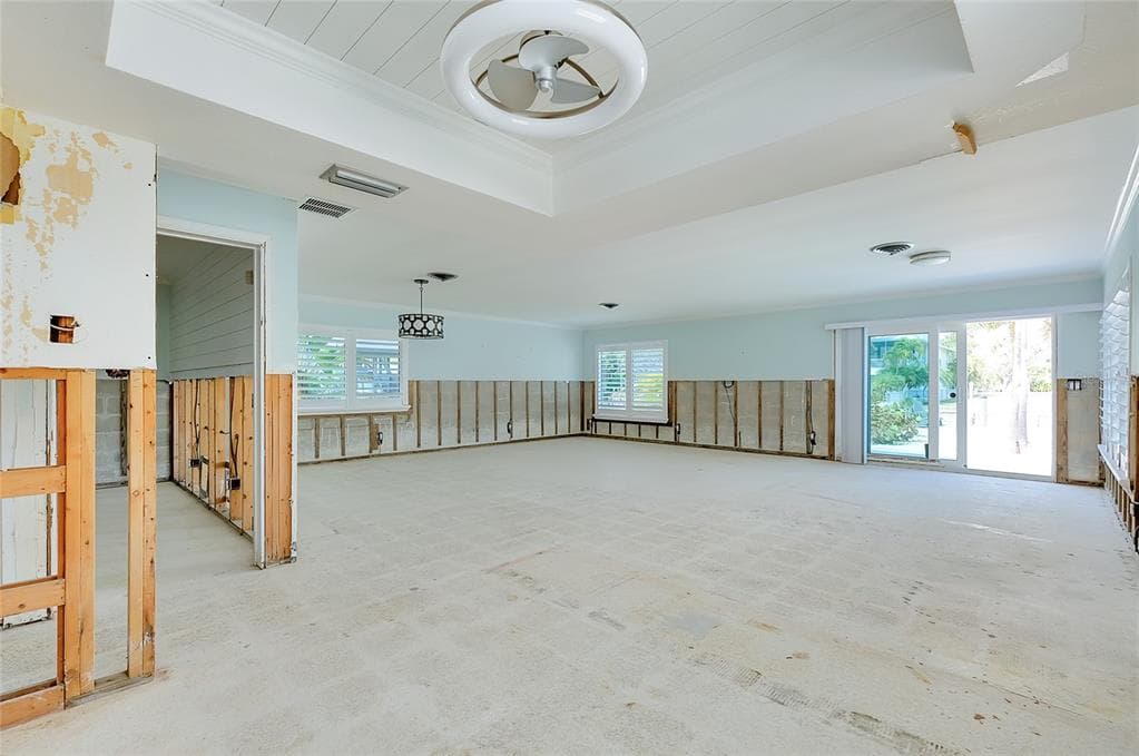 170 MOCKINGBIRD LANE photo 18