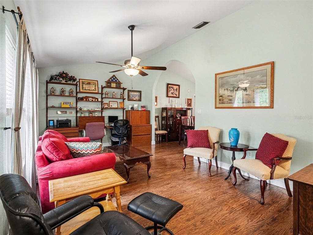 507 RAMBLEWOOD STREET photo 2