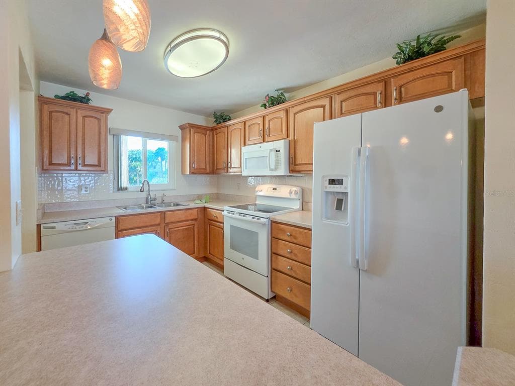 3606 S PENINSULA DRIVE 208 photo 7