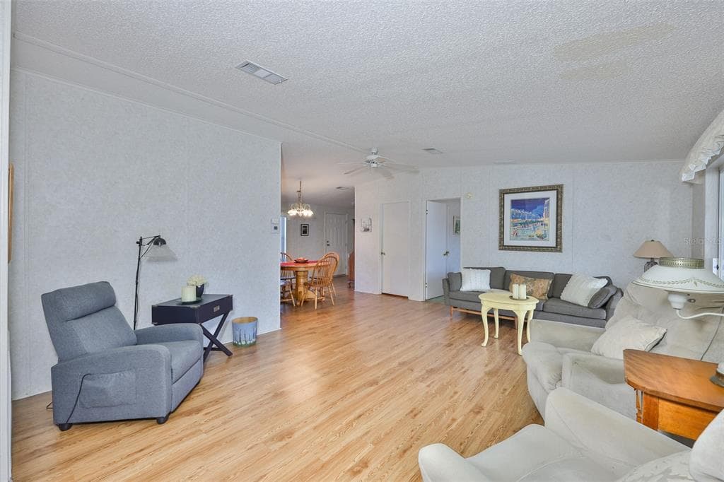 980 7TH STREET NW 16 photo 16
