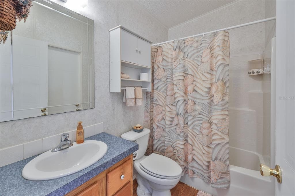 980 7TH STREET NW 16 photo 25