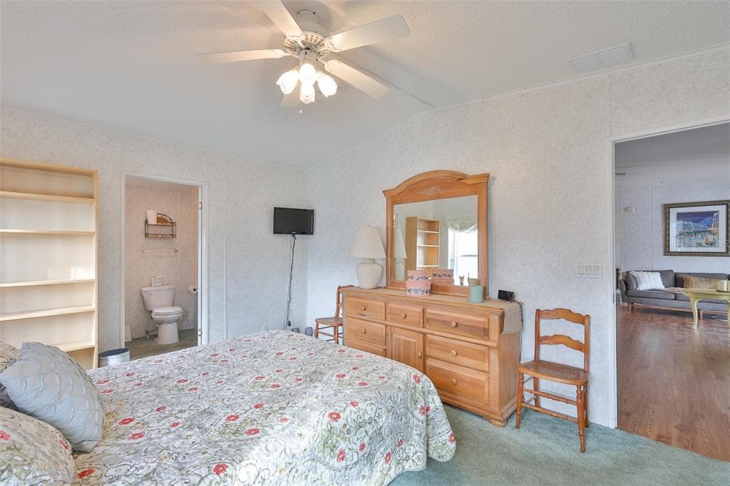 980 7TH STREET NW 16 photo 21