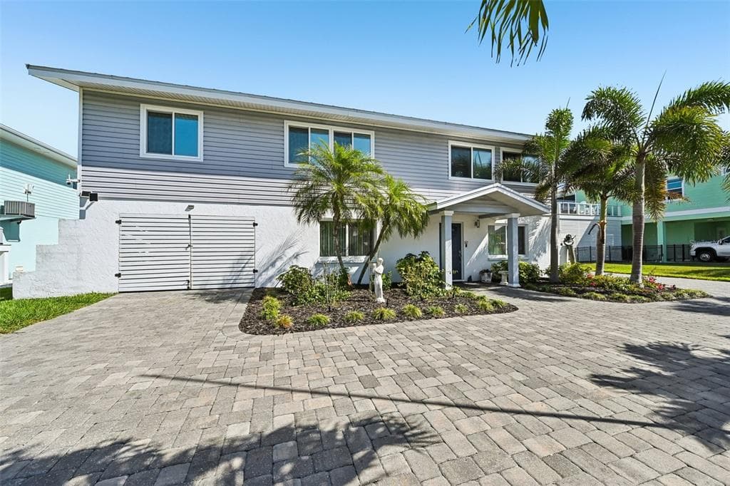 10467 SHERMAN STREET photo 10