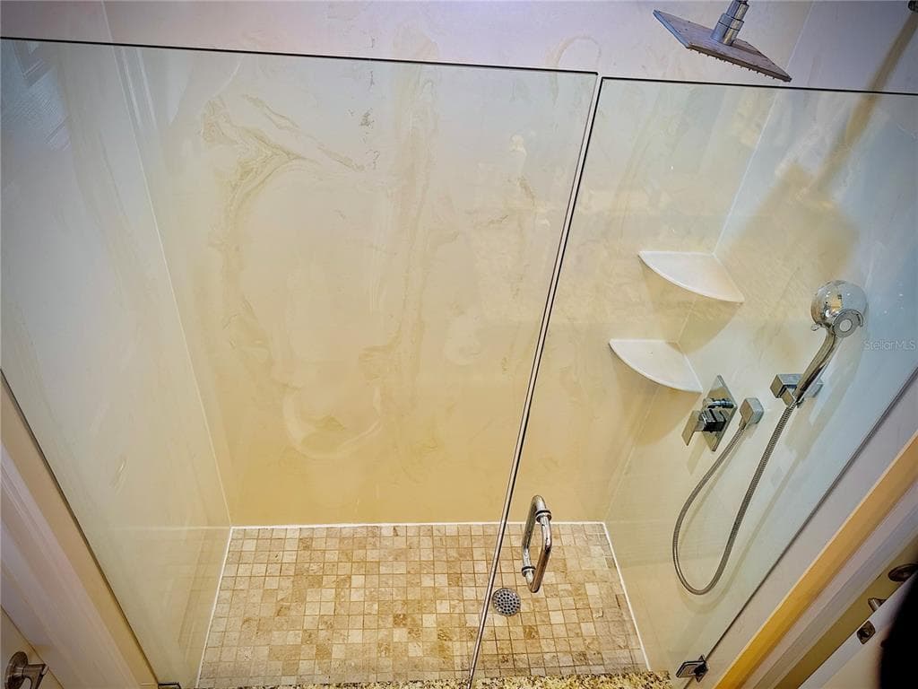 6512 MANILA PALM WAY photo 23
