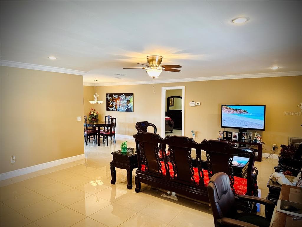 6512 MANILA PALM WAY photo 11