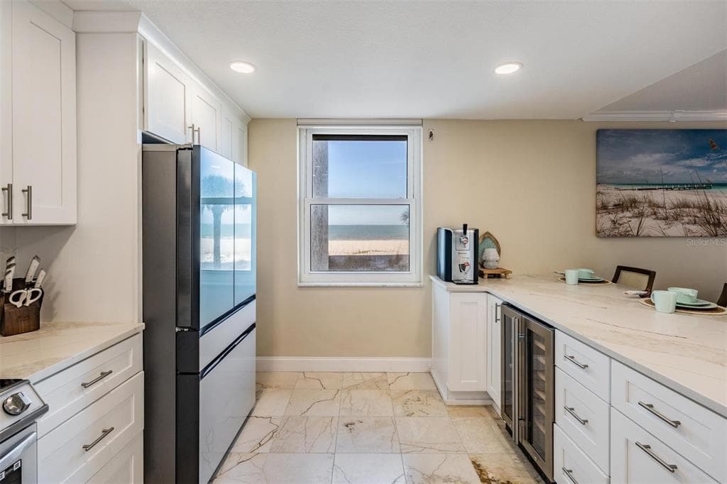 1400 GULF BOULEVARD 109 photo 17