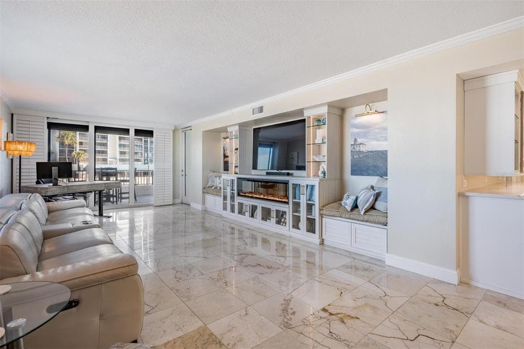 1400 GULF BOULEVARD 109 photo 9