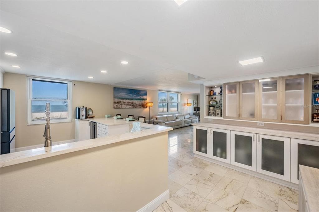 1400 GULF BOULEVARD 109 photo 19