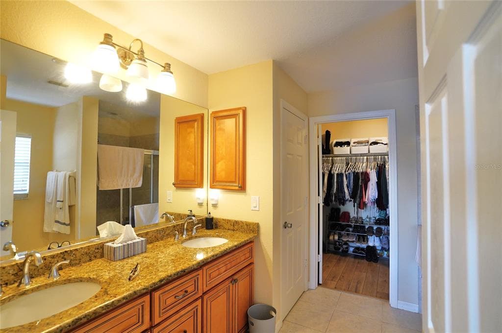 12760 SW LAKE SIDE DRIVE photo 22