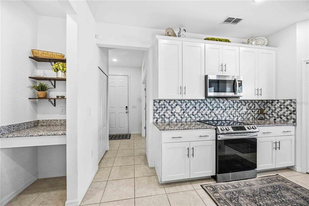 1533 SUNSET PRESERVE WAY photo 16