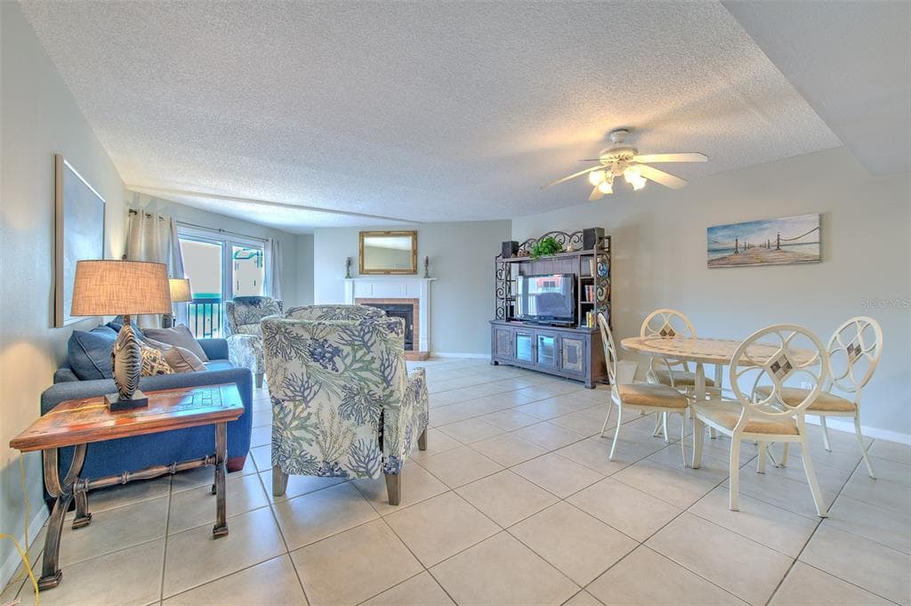 18400 GULF BOULEVARD 2405 photo 15