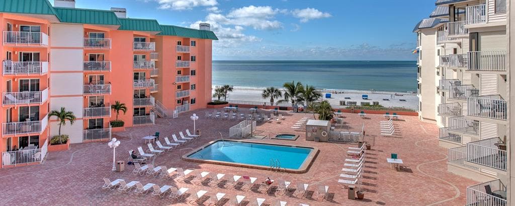 18400 GULF BOULEVARD 2405 photo 4