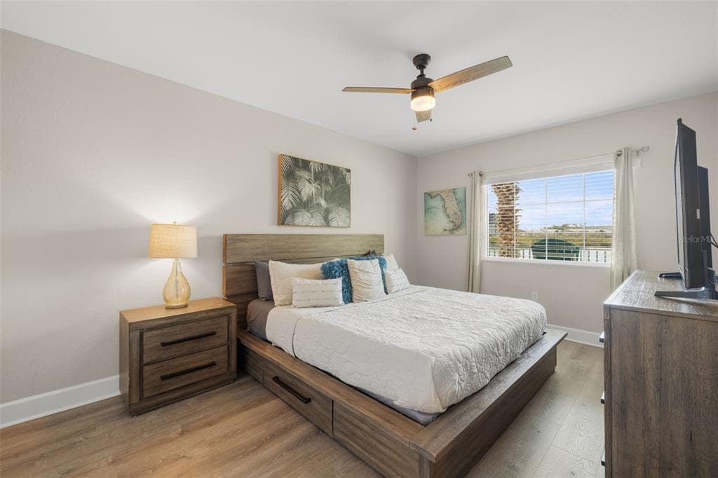 399 2ND STREET 216 photo 10