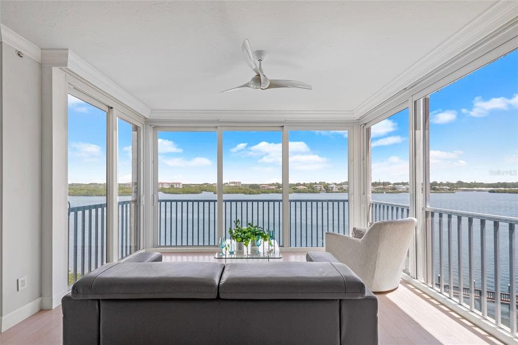 1280 DOLPHIN BAY WAY 402 photo 1