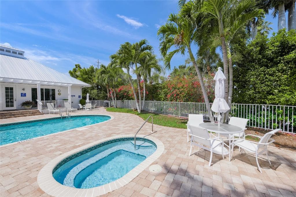 1280 DOLPHIN BAY WAY 402 photo 8