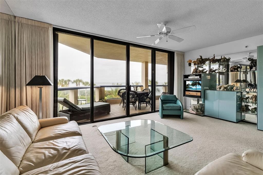 2110 HARBOURSIDE DRIVE 523 photo 20