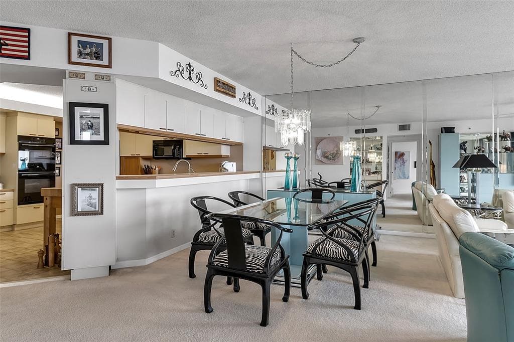 2110 HARBOURSIDE DRIVE 523 photo 14