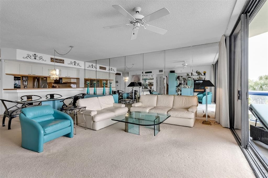 2110 HARBOURSIDE DRIVE 523 photo 21
