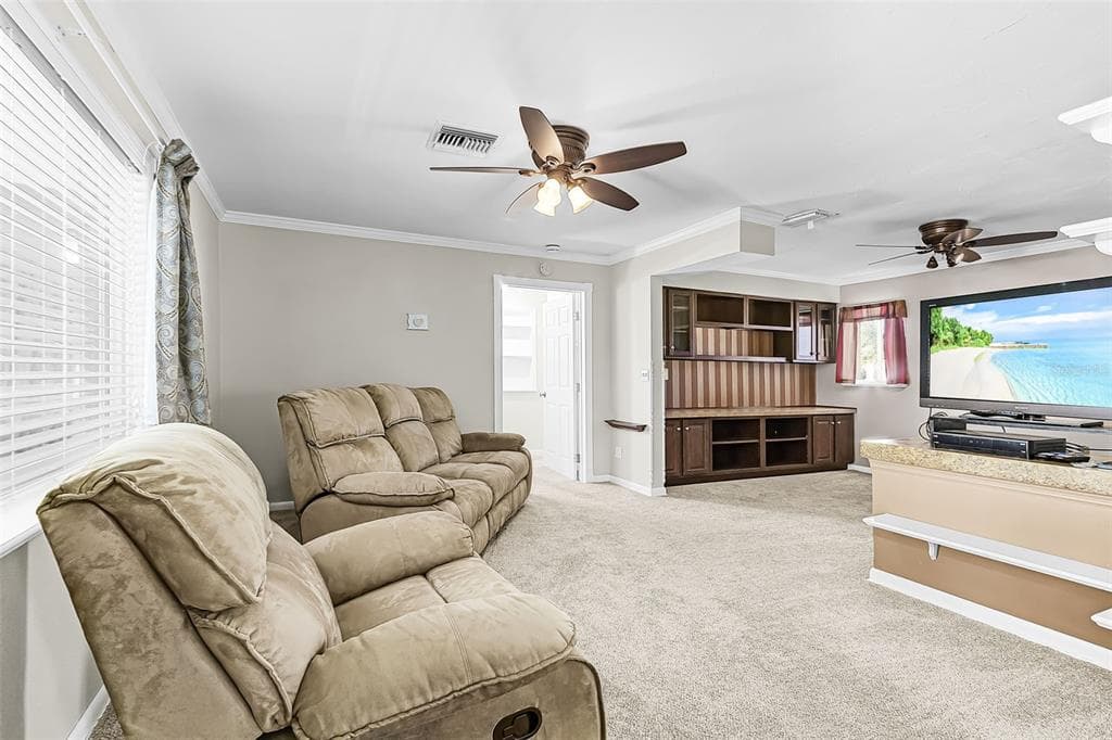 4920 VICEROY STREET photo 9