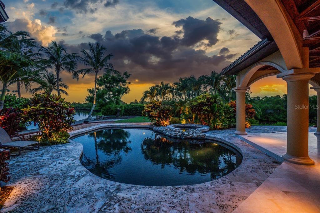 5566 RIVER BAY DRIVE photo 6
