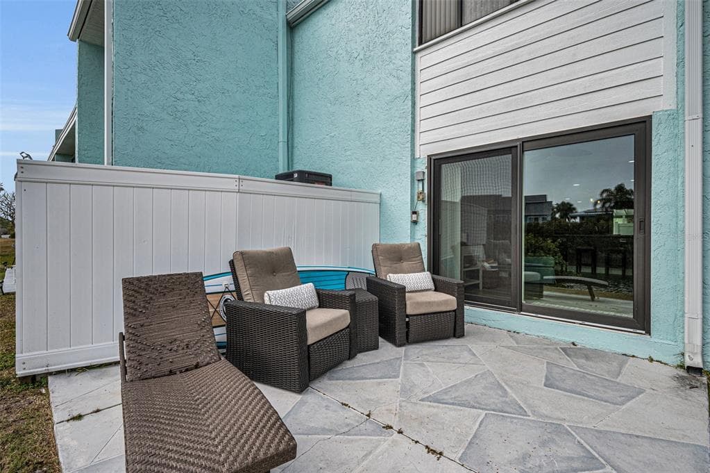1 WINDRUSH BOULEVARD 51 photo 20