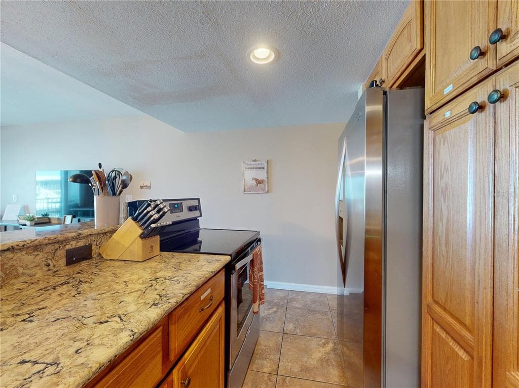 4849 SAXON DRIVE C208 photo 23