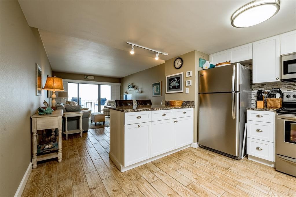 4799 S ATLANTIC AVENUE 3030 photo 4