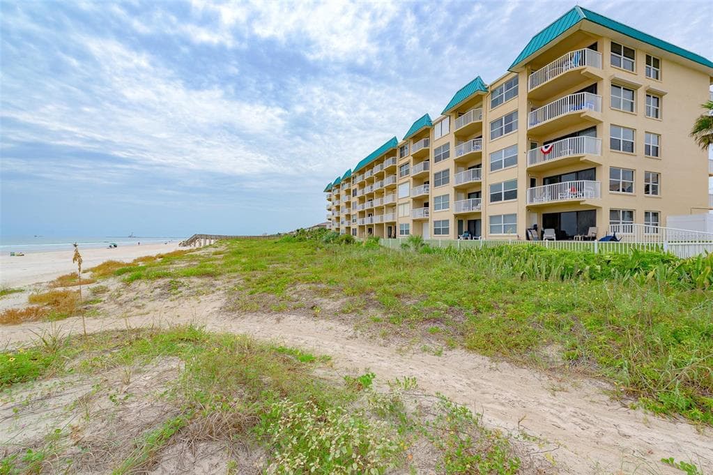 4799 S ATLANTIC AVENUE 3030 photo 25