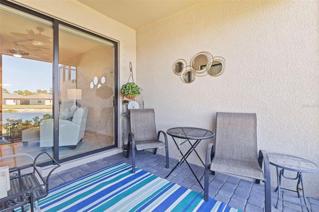 2145 BONITO WAY photo 20