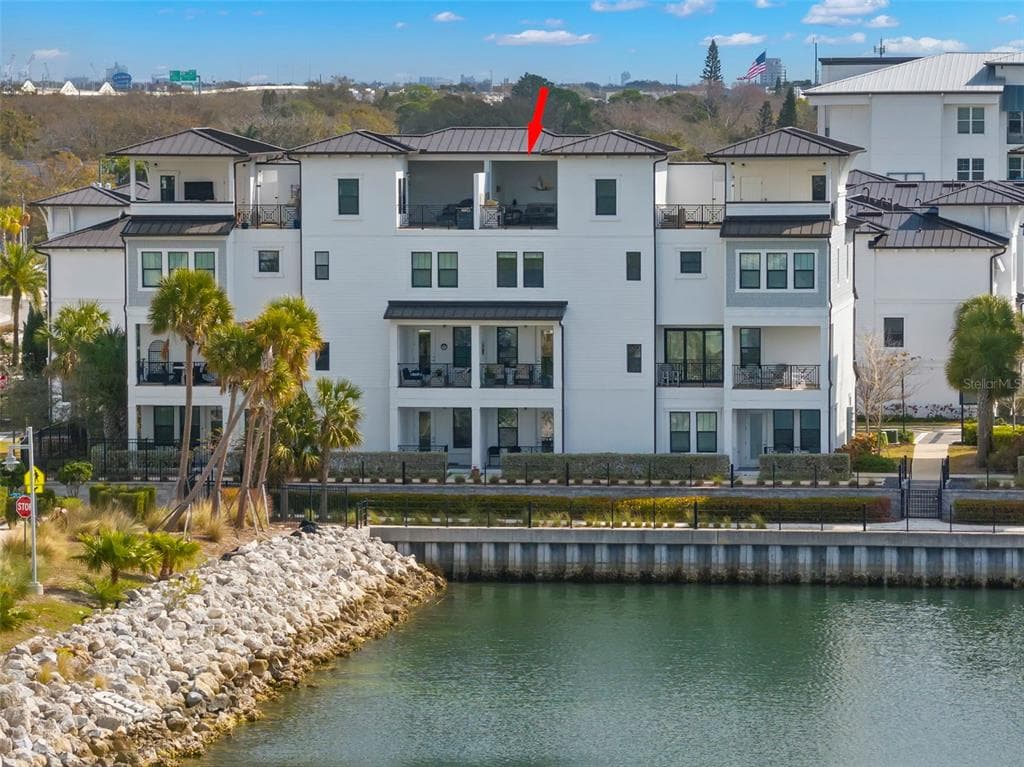 5351 BRIDGE STREET 19 photo 3