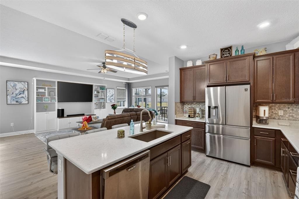 14238 59TH CIRCLE E photo 9