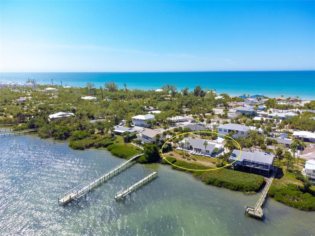 4087 PELICAN SHORES CIRCLE photo 1