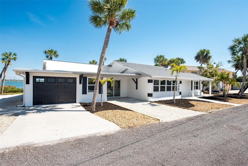 4087 PELICAN SHORES CIRCLE photo 4