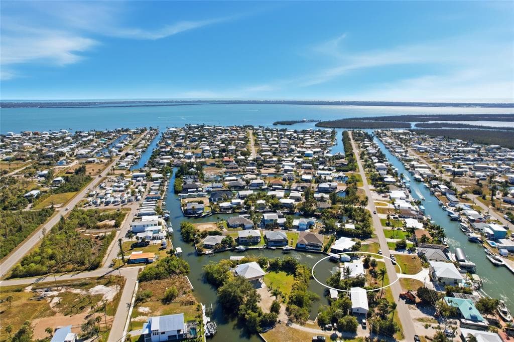 2740 SANIBEL BOULEVARD photo 6