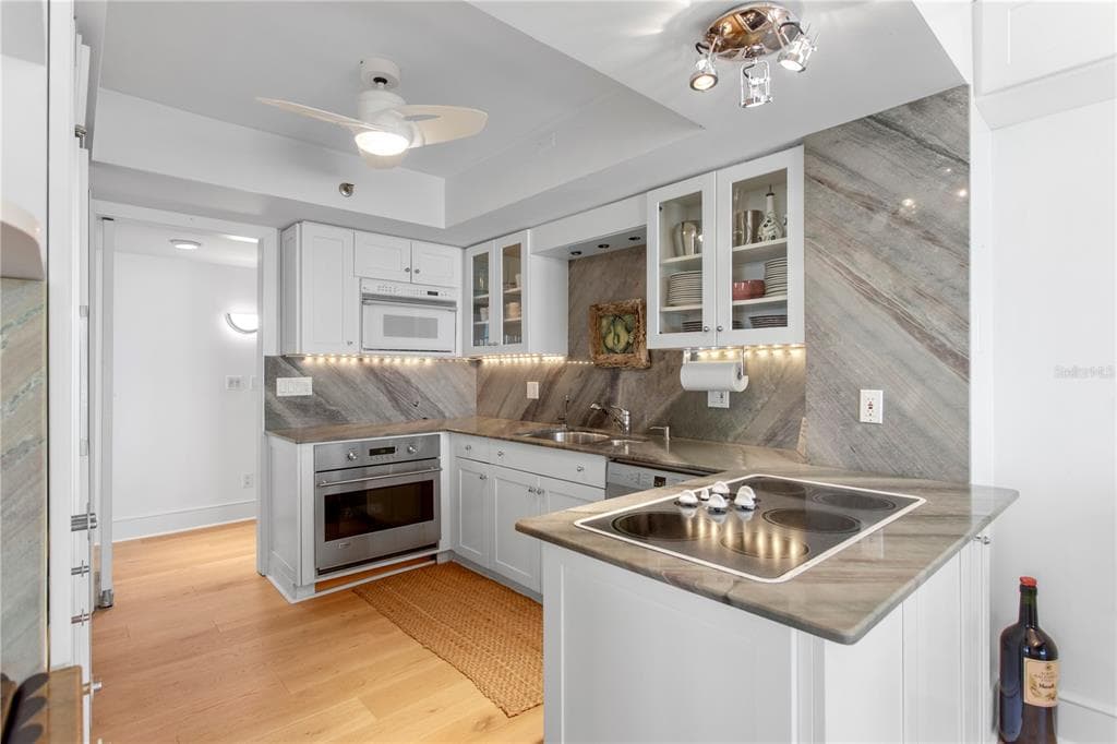 775 LONGBOAT CLUB ROAD 808 photo 12