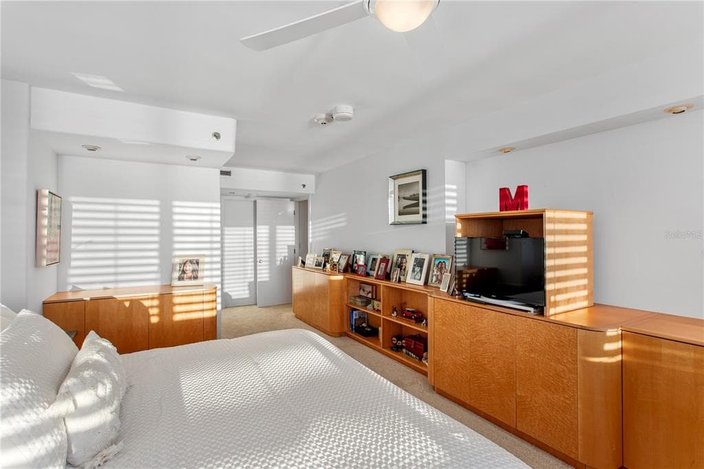 775 LONGBOAT CLUB ROAD 808 photo 21