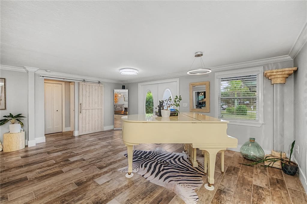 2424 HARBOUR DRIVE photo 18