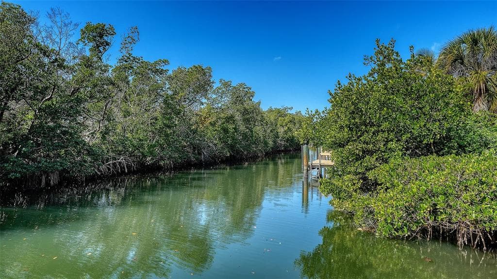 3131 BAYOU SOUND photo 16