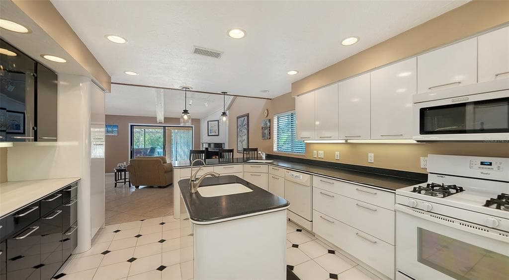 3131 BAYOU SOUND photo 20