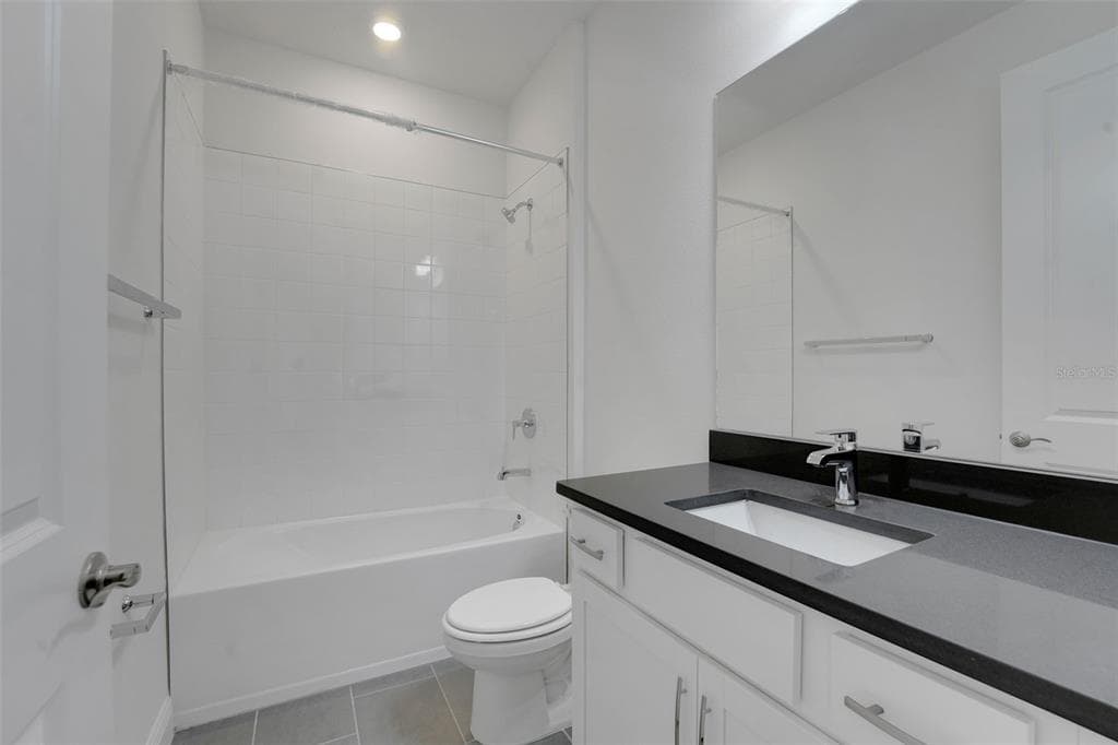 7425 SEA MANATEE STREET photo 16