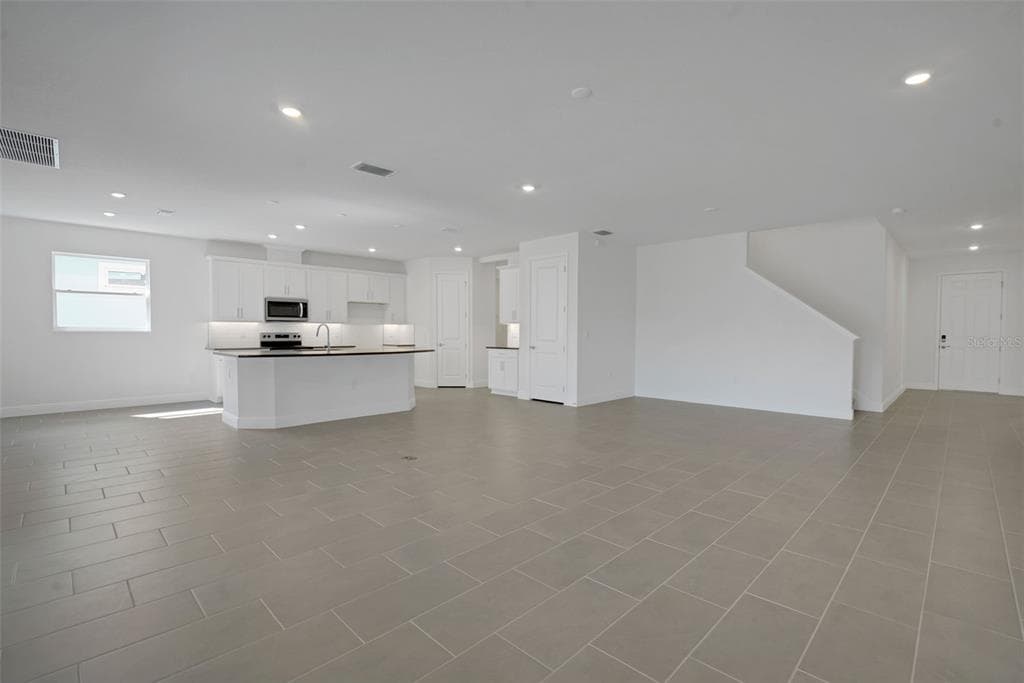 7425 SEA MANATEE STREET photo 18
