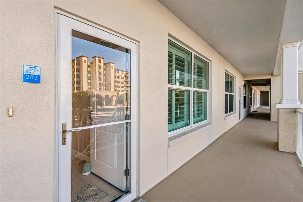19519 GULF BOULEVARD 202 photo 7