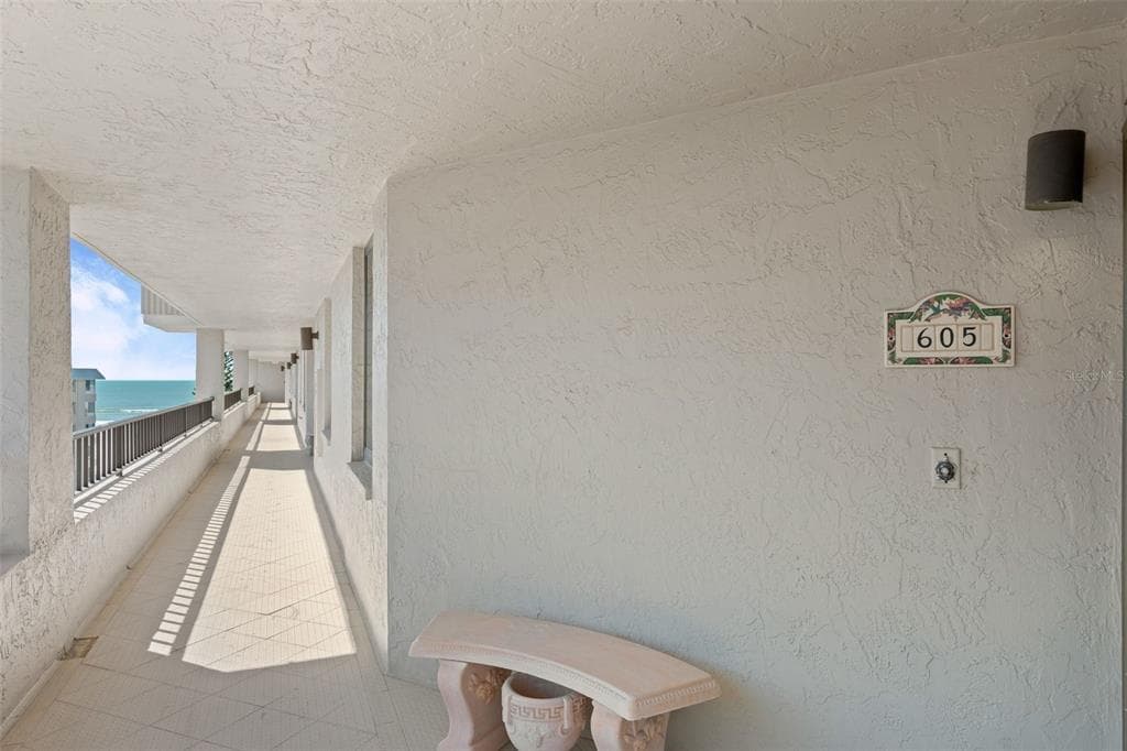 5880 MIDNIGHT PASS ROAD 605 photo 5