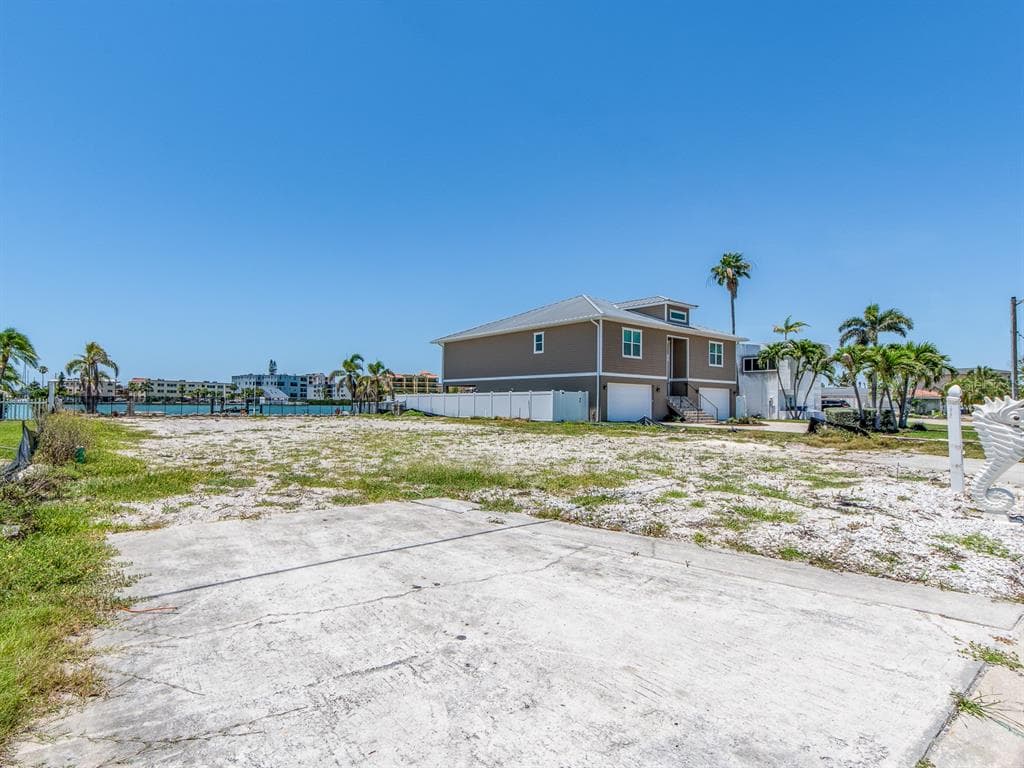 10126 TARPON DRIVE photo 23