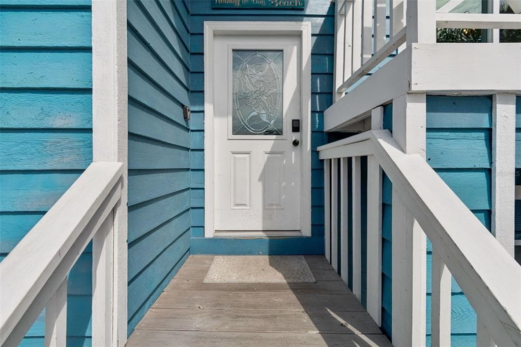 330 6TH AVENUE photo 4
