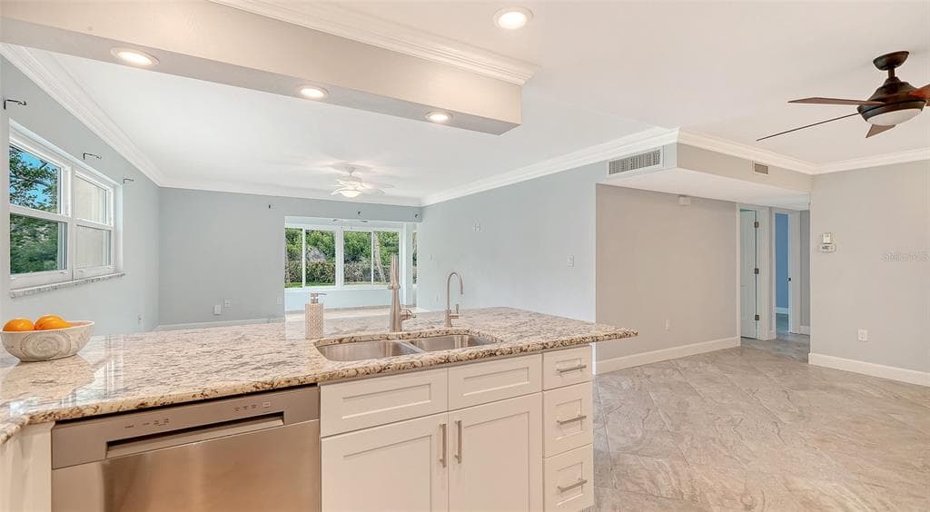 225 HOURGLASS WAY 106 photo 24